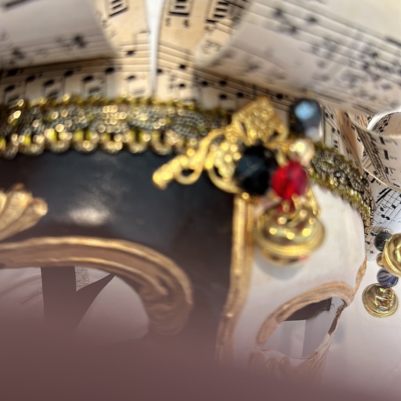 Venician mask